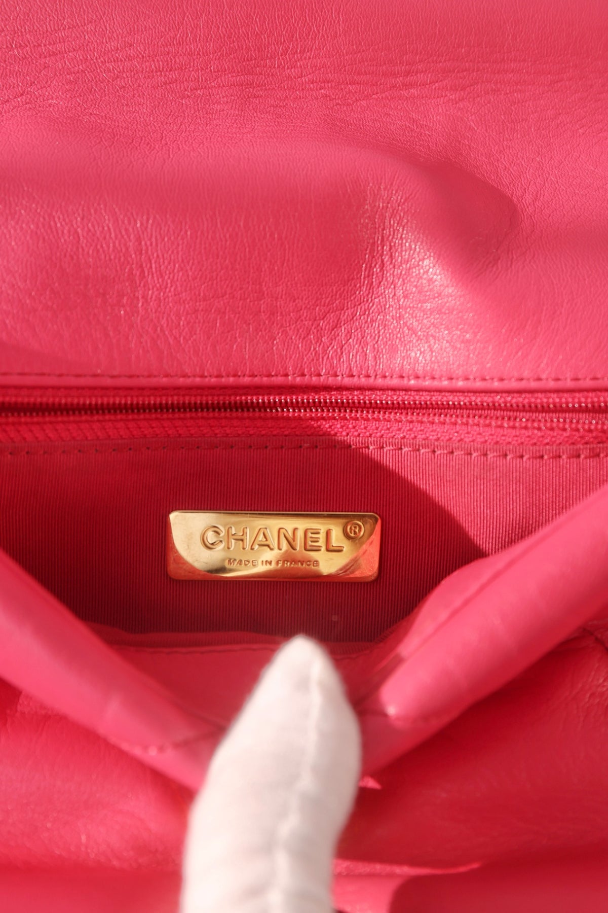 Chanel 19 Bag Leather Handbag - Pink with Gold HW