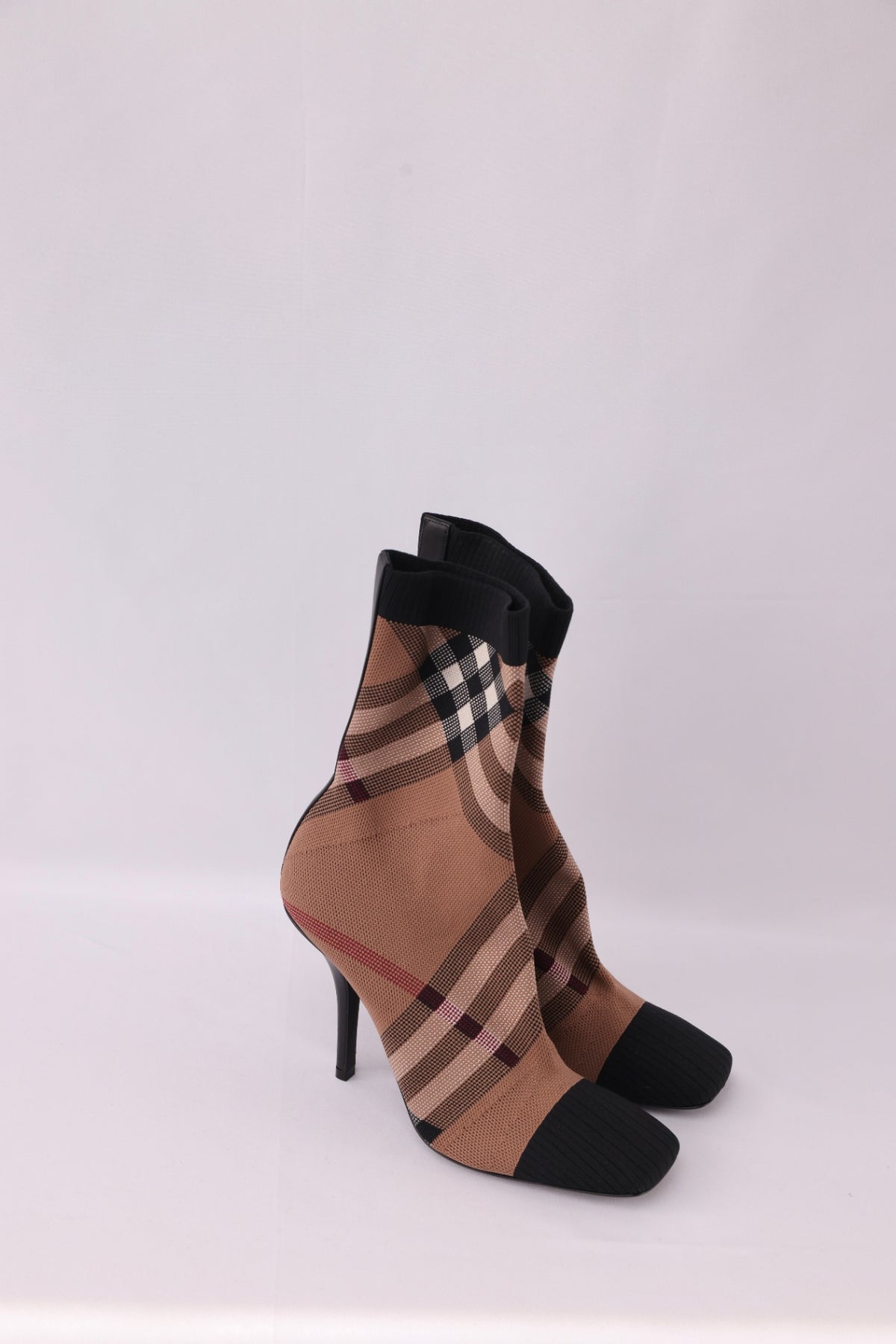 Burberry Shoes 39 Signature vintage check print 105mm heel